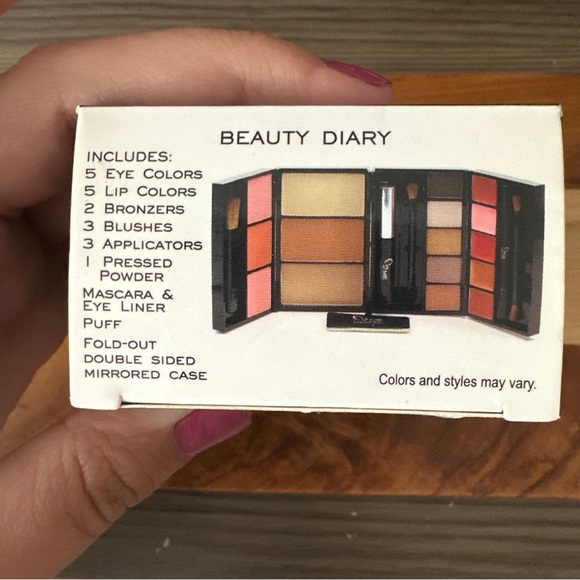 ME Makeover Essentials Beauty Diary Lip Eye Colors Mascara Eye Liner Blush- NEW - Picture 4 of 4